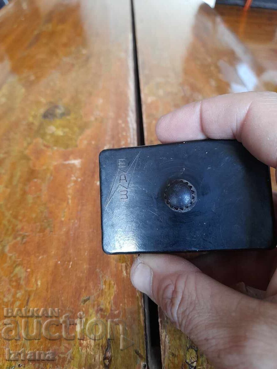 Delivery of Old car fuse box Delivery of Old car fuse box