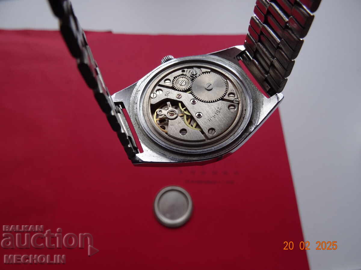 руски КОЛЕКЦИОНЕРСКИ   ЧАСОВНИК  РАКЕТА - 7