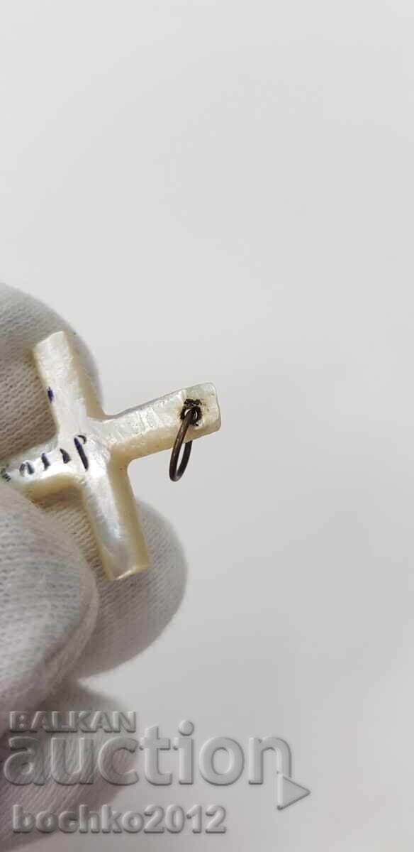 Mother-of-pearl Renaissance cross with inscription 19th-20th century - 5 Mother-of-pearl Renaissance cross with inscription 19th-20th century - 5