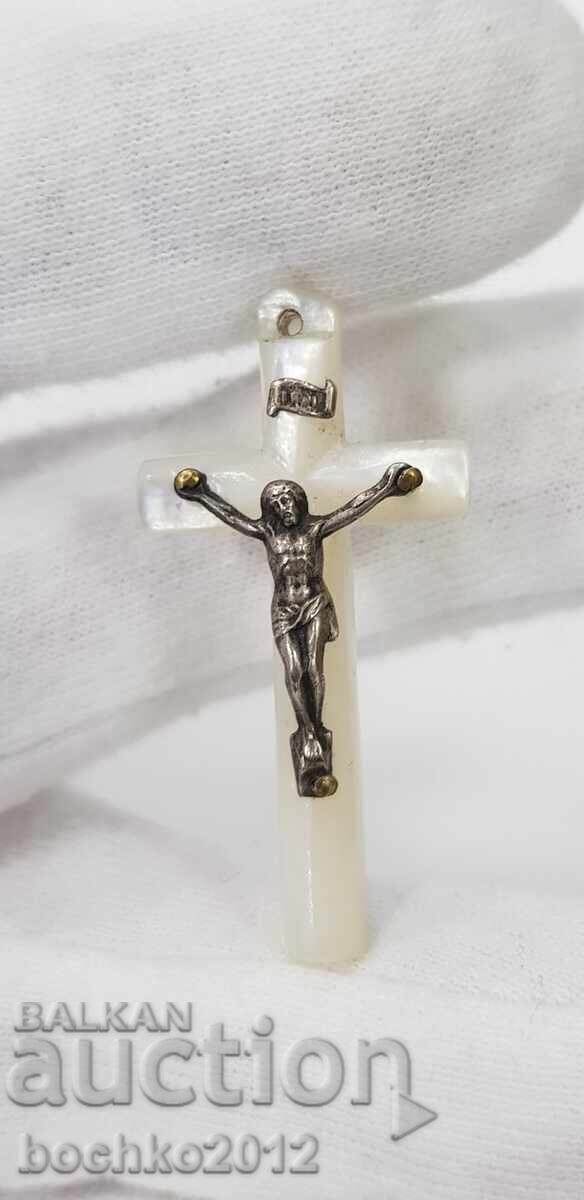 Auction Collectible old mother-of-pearl cross Jesus Christ 20th century Auction Collectible old mother-of-pearl cross Jesus Christ 20th century