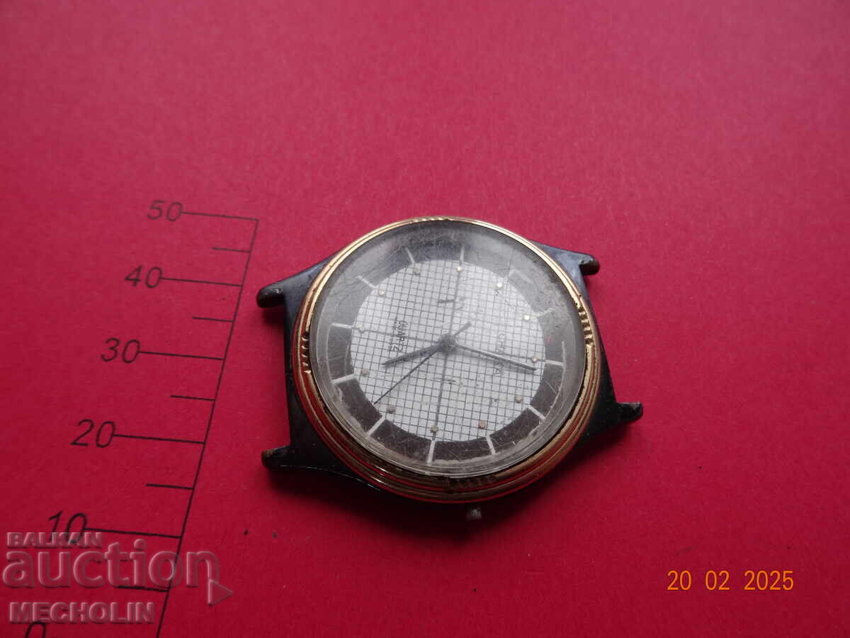 Russian COLLECTORS' WATCH CHAIKA QUARTZ 2460 SU with price 15.00 BGN | € 7.67 Russian COLLECTORS' WATCH CHAIKA QUARTZ 2460 SU with price 15.00 BGN | € 7.67