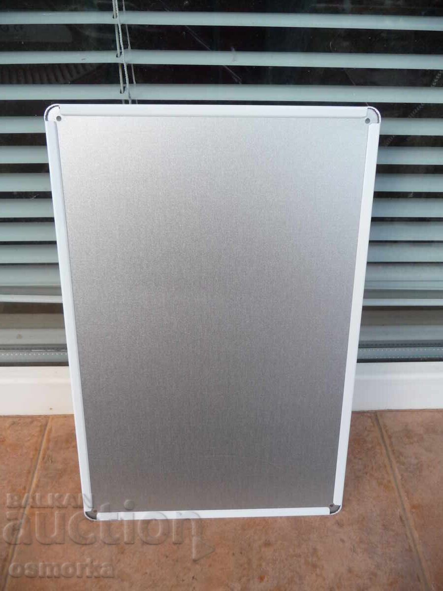 Auction  Metal sign Hamm's beer beer bear advertising retro decorations