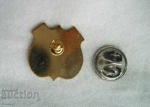 Football badge - FC Rodange, Luxembourg with price 4.50 BGN | € 2.30 Football badge - FC Rodange, Luxembourg with price 4.50 BGN | € 2.30