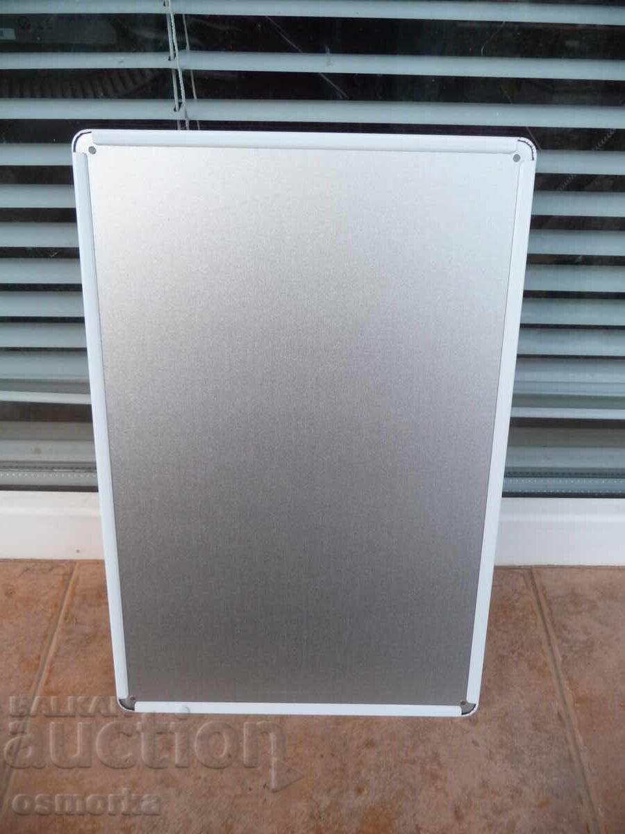 Auction  Metal sign beer Stella Artois Belgium Belgian beer can