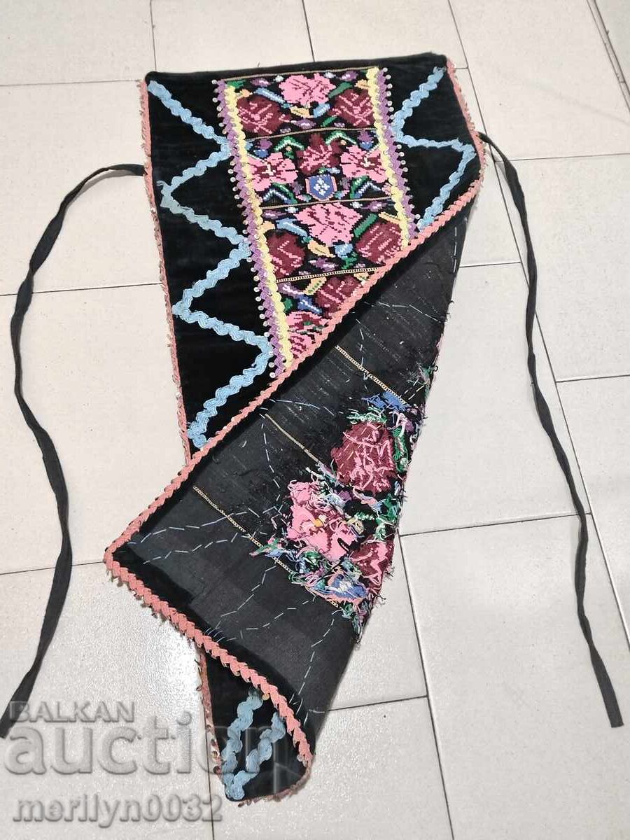 Delivery of Old woven embroidered embroidered apron wear sukman