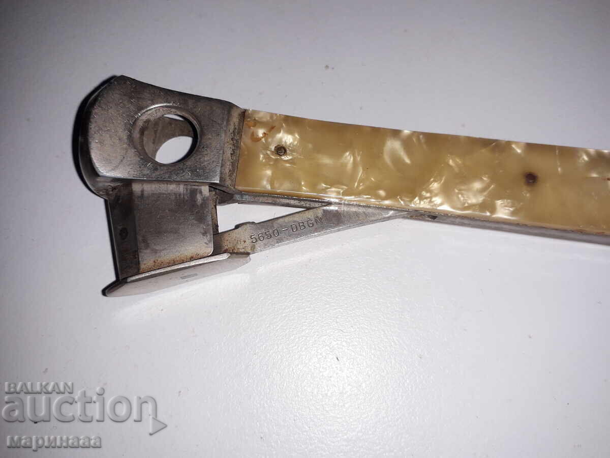 Delivery of OLD CIGAR CUTTER SOLINGEN Delivery of OLD CIGAR CUTTER SOLINGEN