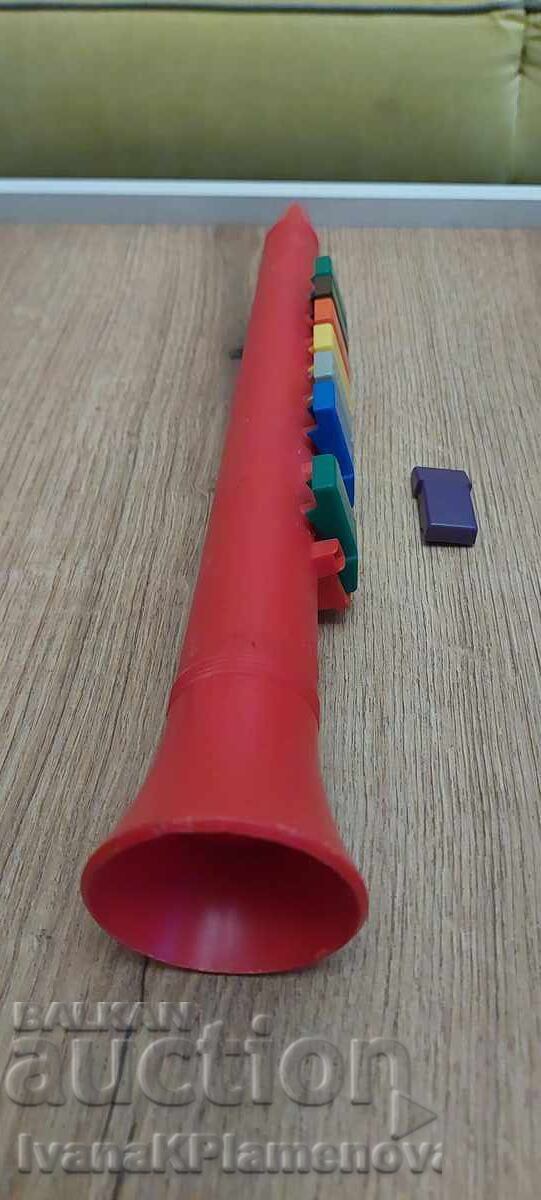 Retro toy, one key has fallen off - 5 Retro toy, one key has fallen off - 5