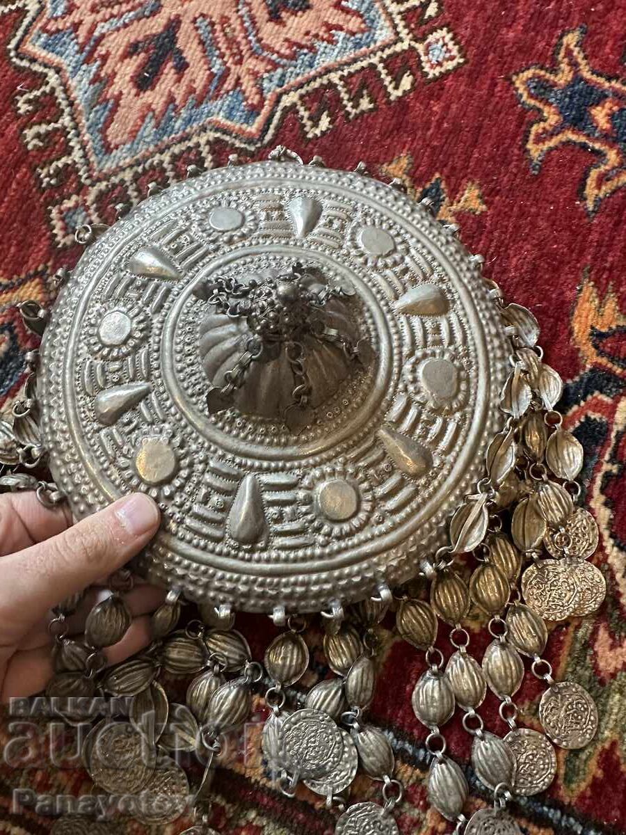 Auction  OLD JEWELRY FOR NATIONAL COSTUME Pendants Ornaments Coins Silver