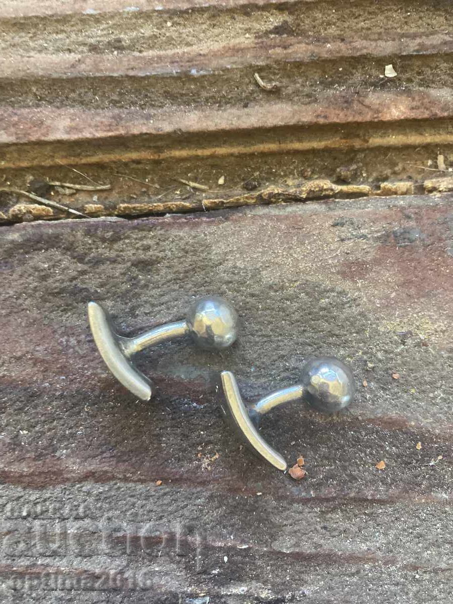 Auction Cufflinks for gentlemen Auction Cufflinks for gentlemen