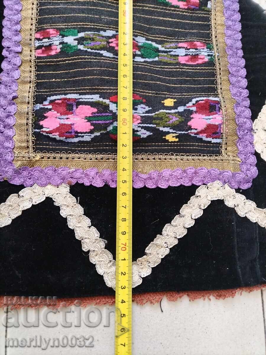 Delivery of Old woven embroidered embroidered apron wear sukman Delivery of Old woven embroidered embroidered apron wear sukman