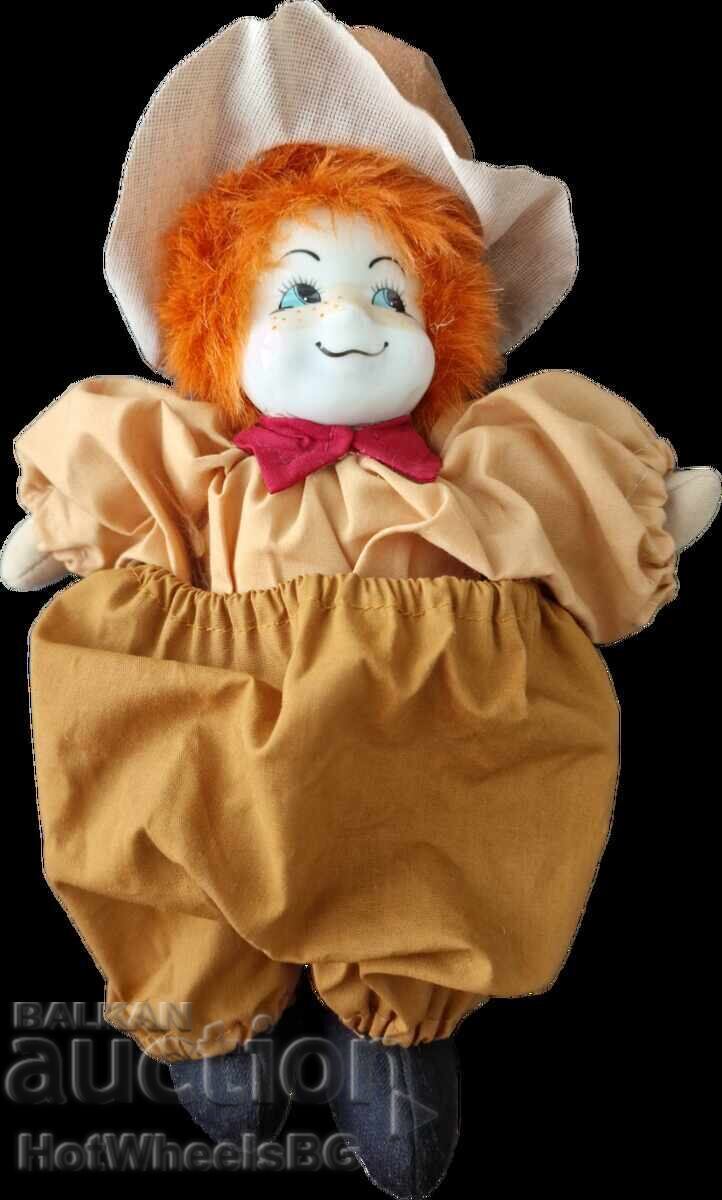 Παράδοση Vintage πορσελάνινη κούκλα Παράδοση Vintage πορσελάνινη κούκλα