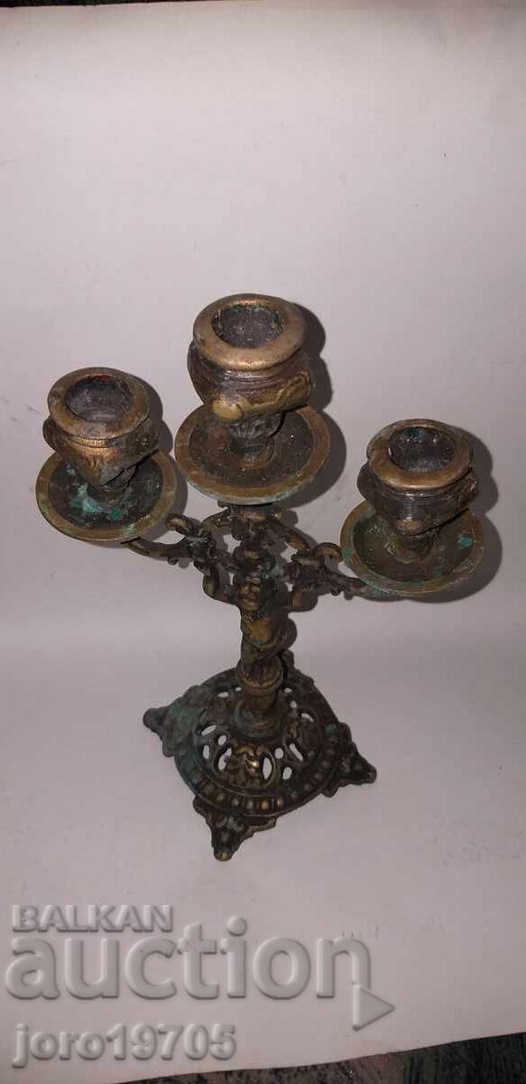 Auction OLD MASSIVE BRONZE CANDLEHOLDER Auction OLD MASSIVE BRONZE CANDLEHOLDER