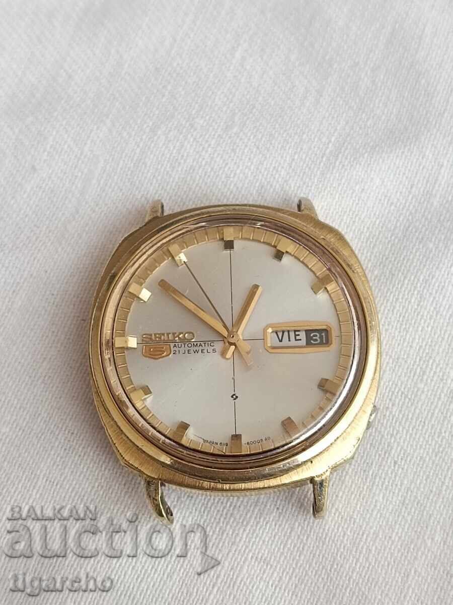 Ceas Seiko 5 cu preț € 20.00 | 39.12 BGN Ceas Seiko 5 cu preț € 20.00 | 39.12 BGN