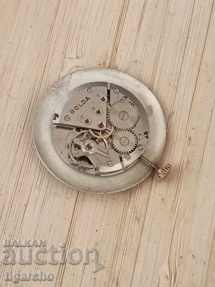 Машинка за мъжки часовник Golda с цена 25.00 лв. | € 12.78 Машинка за мъжки часовник Golda с цена 25.00 лв. | € 12.78