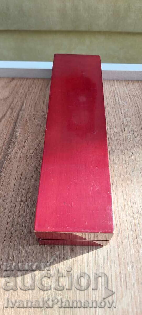 Wooden jewelry box for connoisseurs with price 20.00 BGN | € 10.23 Wooden jewelry box for connoisseurs with price 20.00 BGN | € 10.23