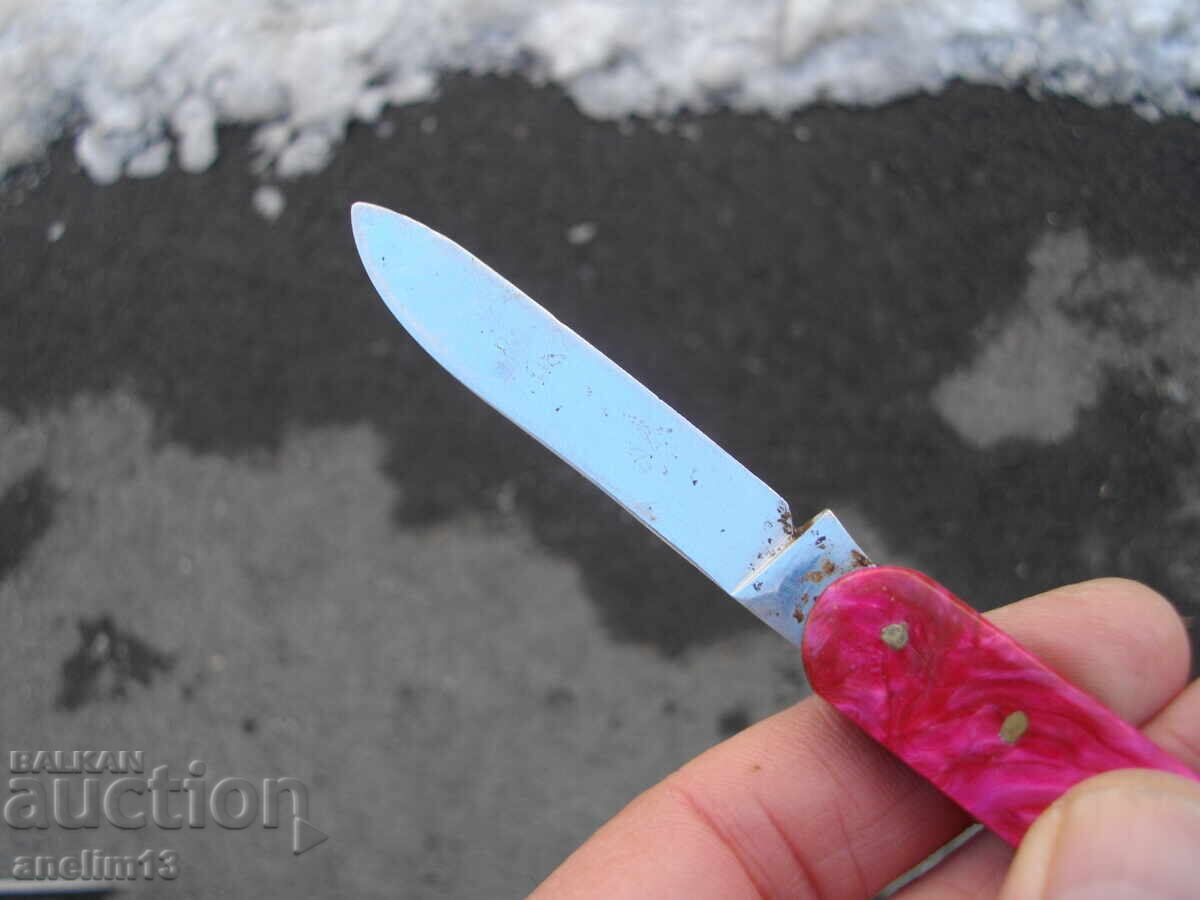 Auction COLLECTIBLE BULGARIAN POCKET KNIFE VELIKO TARNOVO Auction COLLECTIBLE BULGARIAN POCKET KNIFE VELIKO TARNOVO