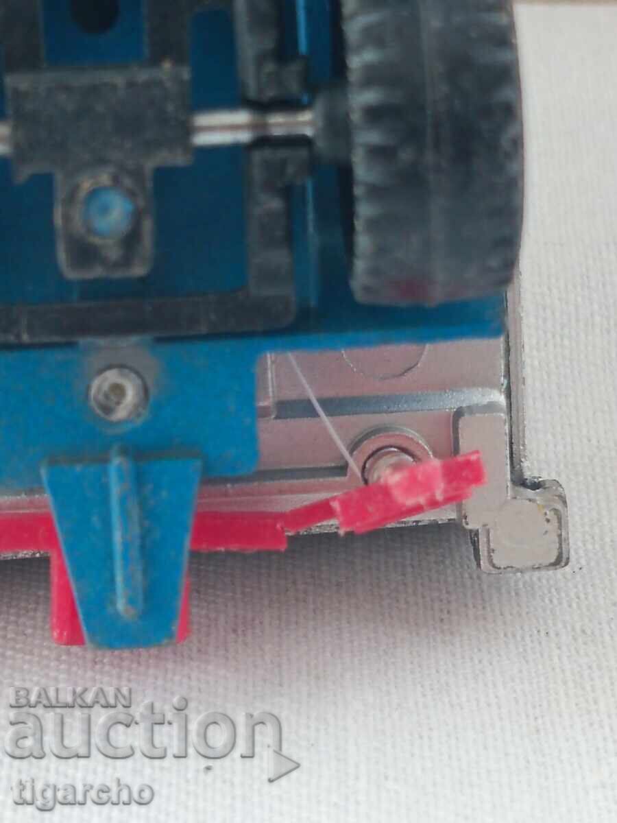 Volvo truck - 5 Volvo truck - 5