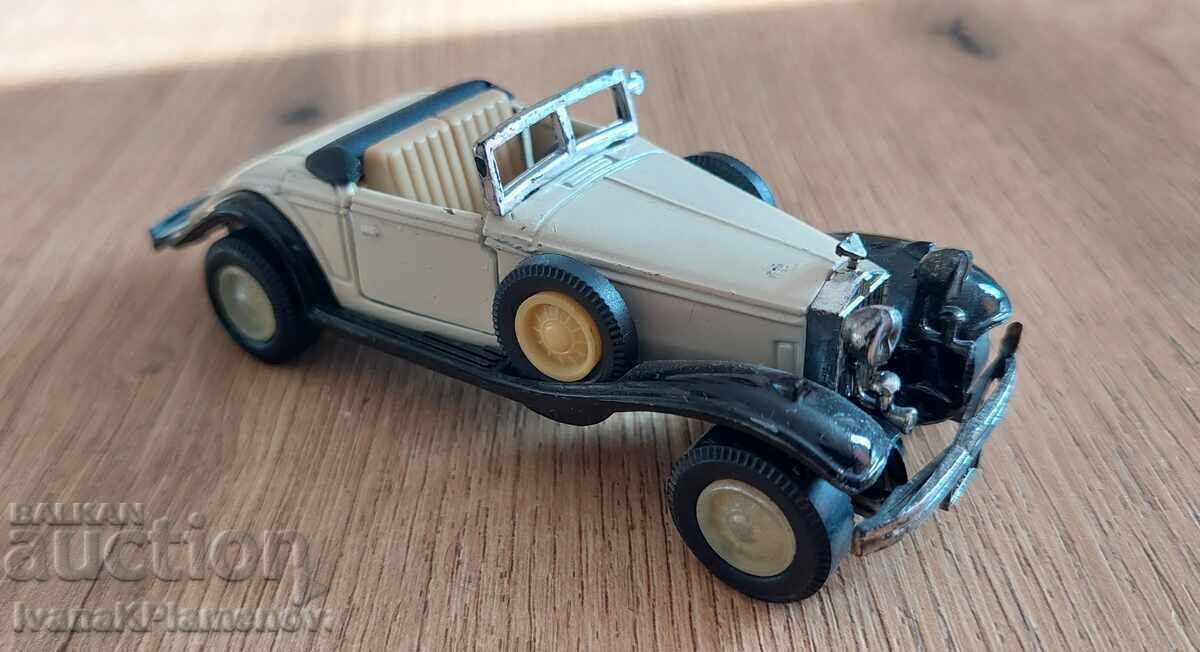 Cărucior metalic pentru colecționari