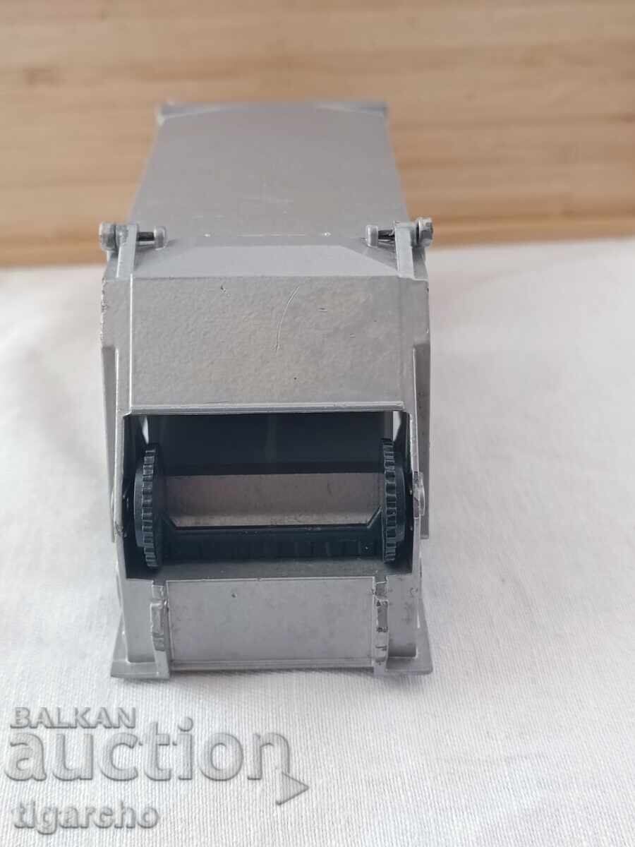 Mercedes metal truck - 6 Mercedes metal truck - 6