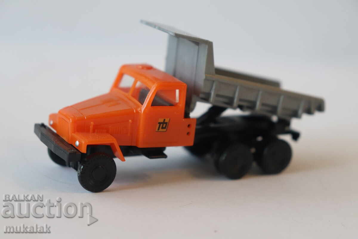 PLAY?? H0 1/87 PRAGA TATRA TRUCK MODEL TROLLEY TOY - 5 PLAY?? H0 1/87 PRAGA TATRA TRUCK MODEL TROLLEY TOY - 5