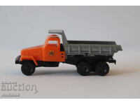 PLAY?? H0 1/87 PRAGA TATRA TRUCK MODEL TROLLEY TOY