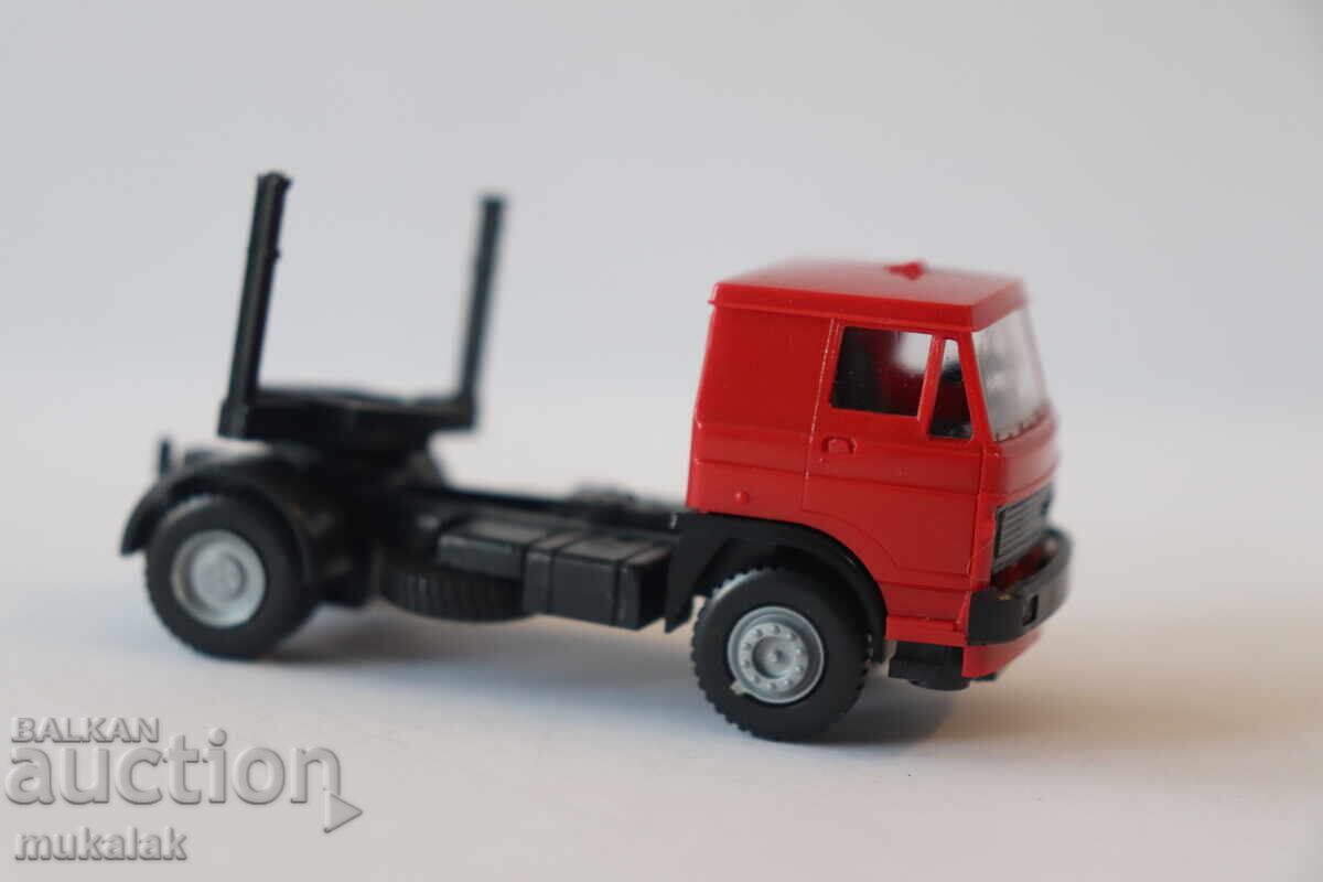Auction IGRA H0 1/87 LIAZ SKODA TRUCK MODEL TROLLEY TOY Auction IGRA H0 1/87 LIAZ SKODA TRUCK MODEL TROLLEY TOY