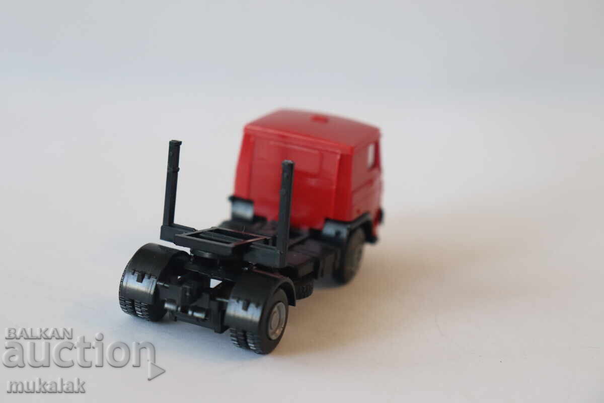 Delivery of IGRA H0 1/87 LIAZ SKODA TRUCK MODEL TROLLEY TOY Delivery of IGRA H0 1/87 LIAZ SKODA TRUCK MODEL TROLLEY TOY