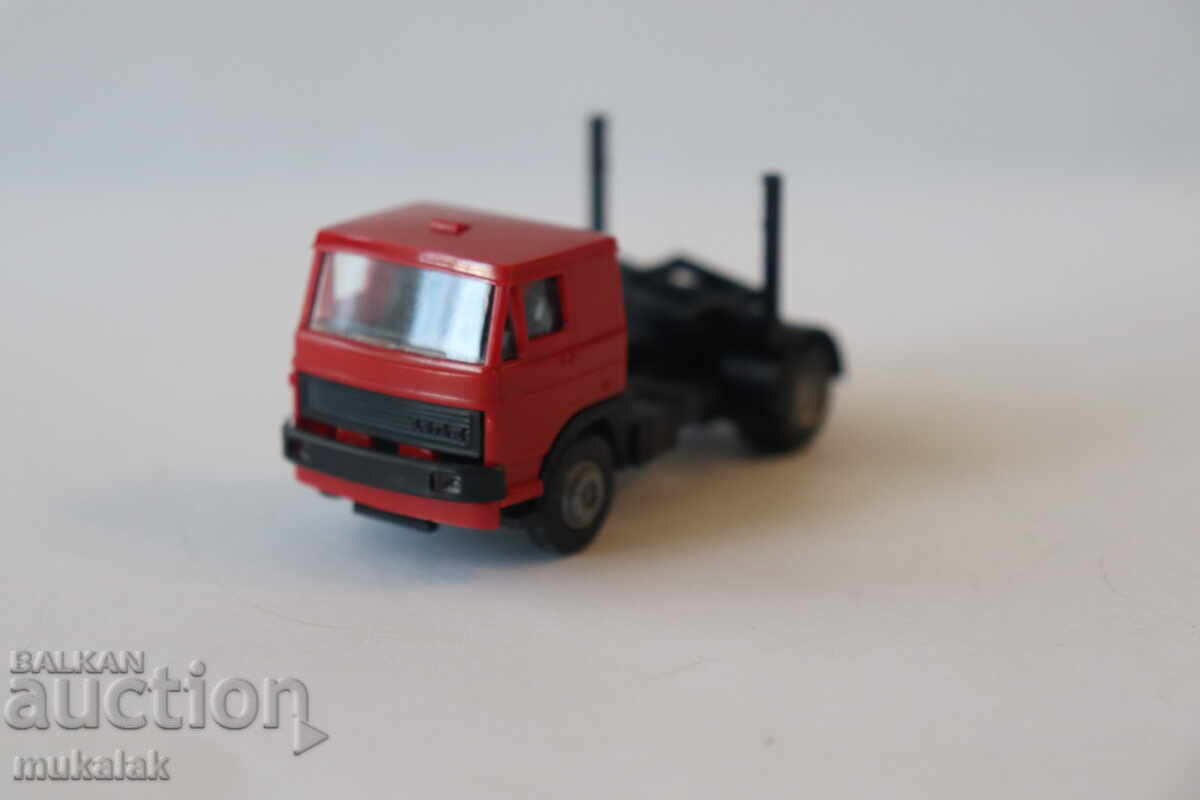 IGRA H0 1/87 LIAZ SKODA TRUCK MODEL TROLLEY TOY - 5 IGRA H0 1/87 LIAZ SKODA TRUCK MODEL TROLLEY TOY - 5