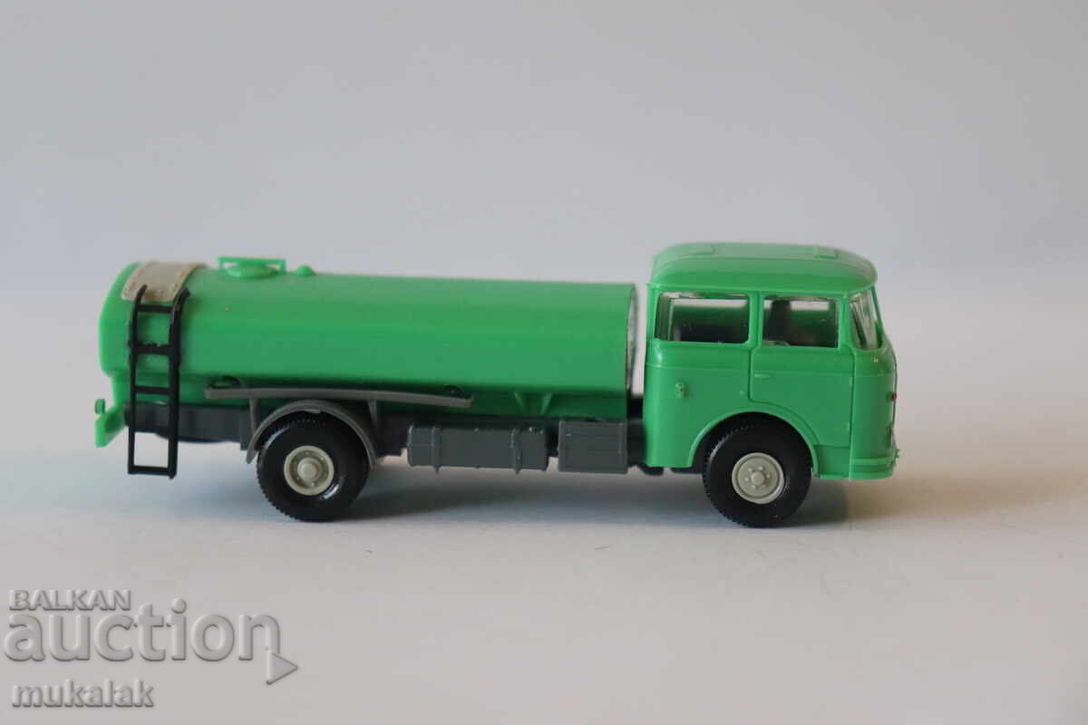Auction PERMOT PREFO SKODA H0 1/87 MODEL TOY TRUCK TROLLEY Auction PERMOT PREFO SKODA H0 1/87 MODEL TOY TRUCK TROLLEY