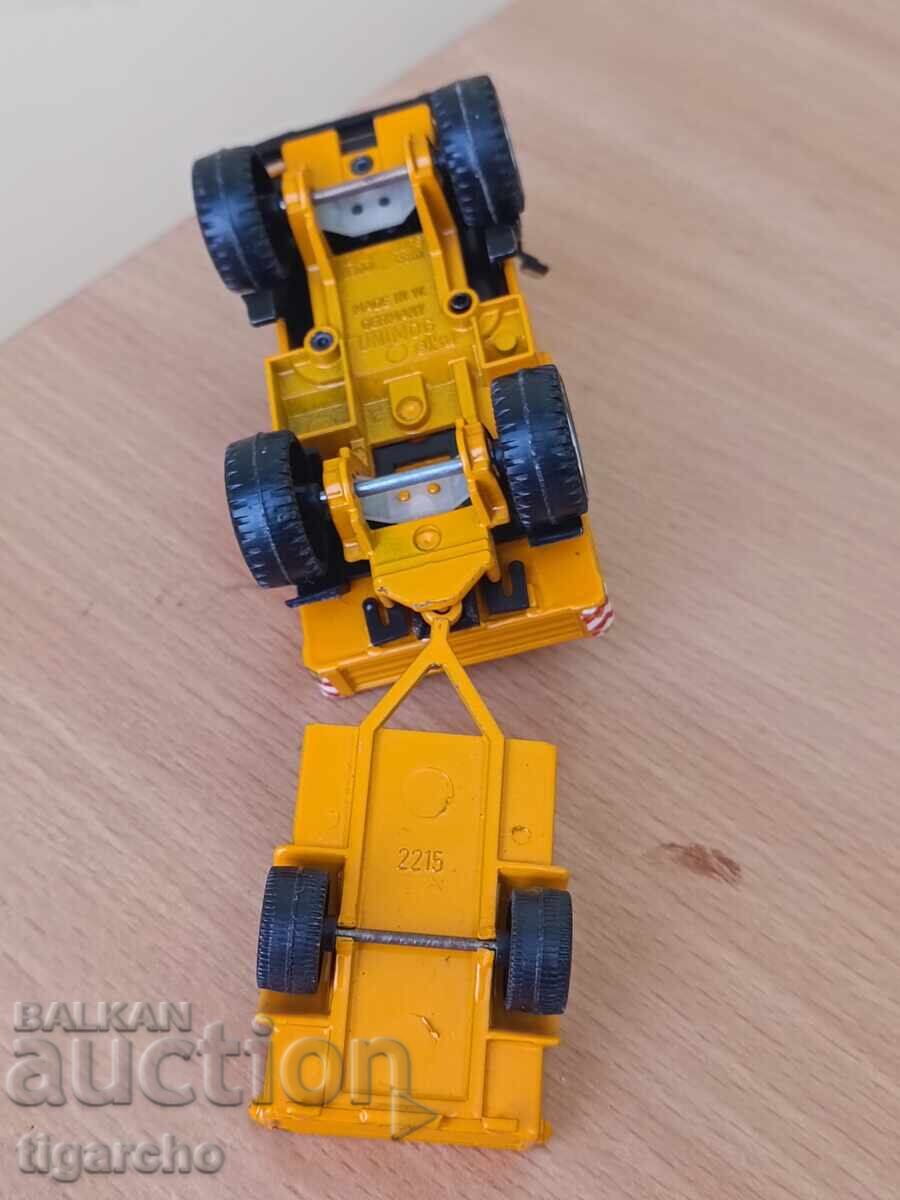 Mercedes metal truck - 5