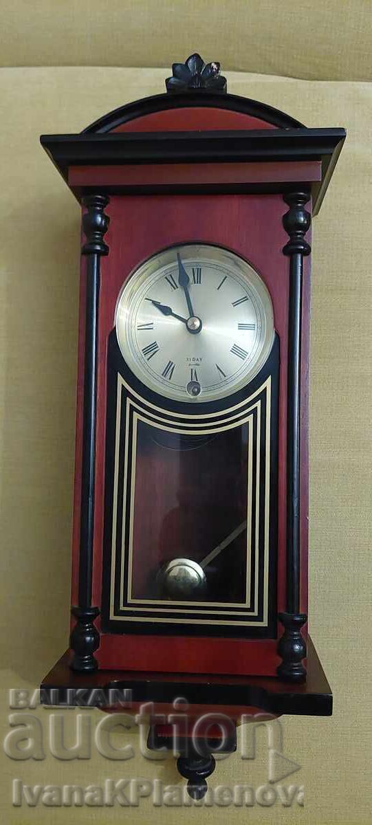 Mechanical wall clock works for connoisseurs