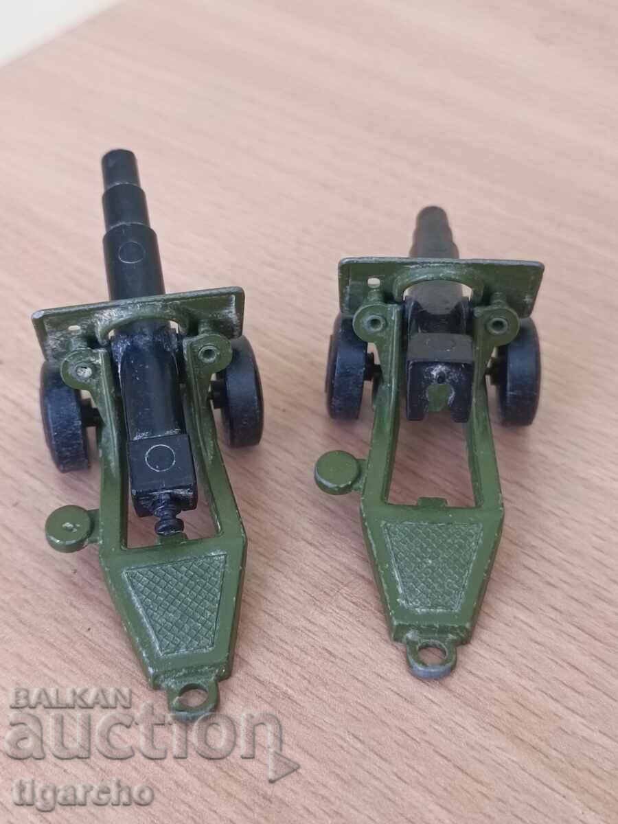 Παιχνίδια από μεταλλικό σπιρτόκουτο με τιμή 15.00 BGN | € 7.67 Παιχνίδια από μεταλλικό σπιρτόκουτο με τιμή 15.00 BGN | € 7.67