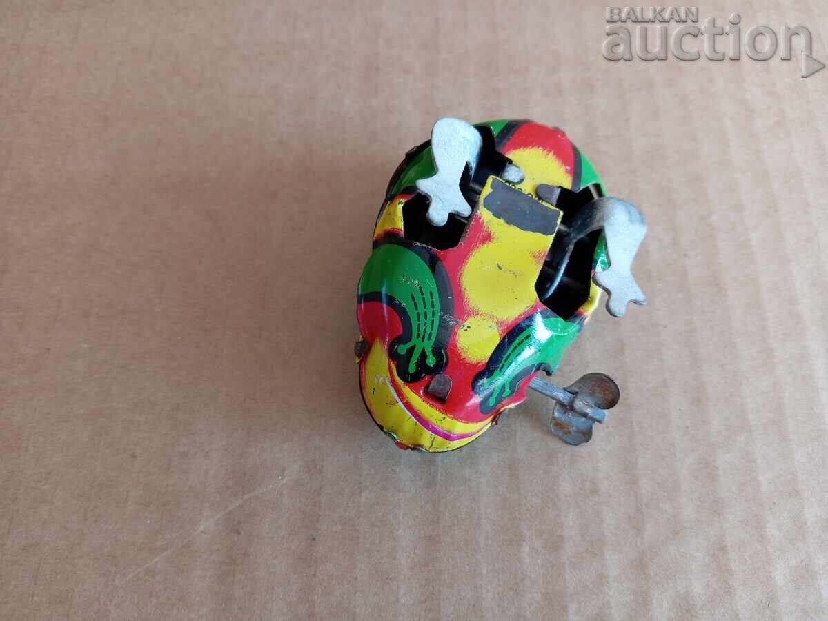 Delivery of Tinplate mechanical toy frog Delivery of Tinplate mechanical toy frog