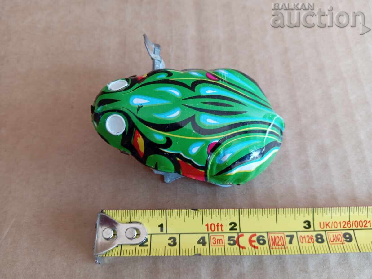 Tinplate mechanical toy frog - 5 Tinplate mechanical toy frog - 5