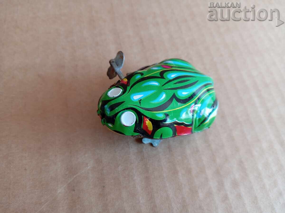 Tinplate mechanical toy frog Tinplate mechanical toy frog