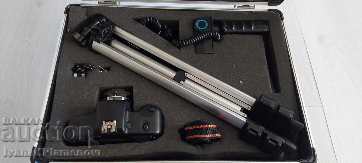 Camera and suitcase with accessories, new with price 90.00 BGN | € 46.02 Camera and suitcase with accessories, new with price 90.00 BGN | € 46.02