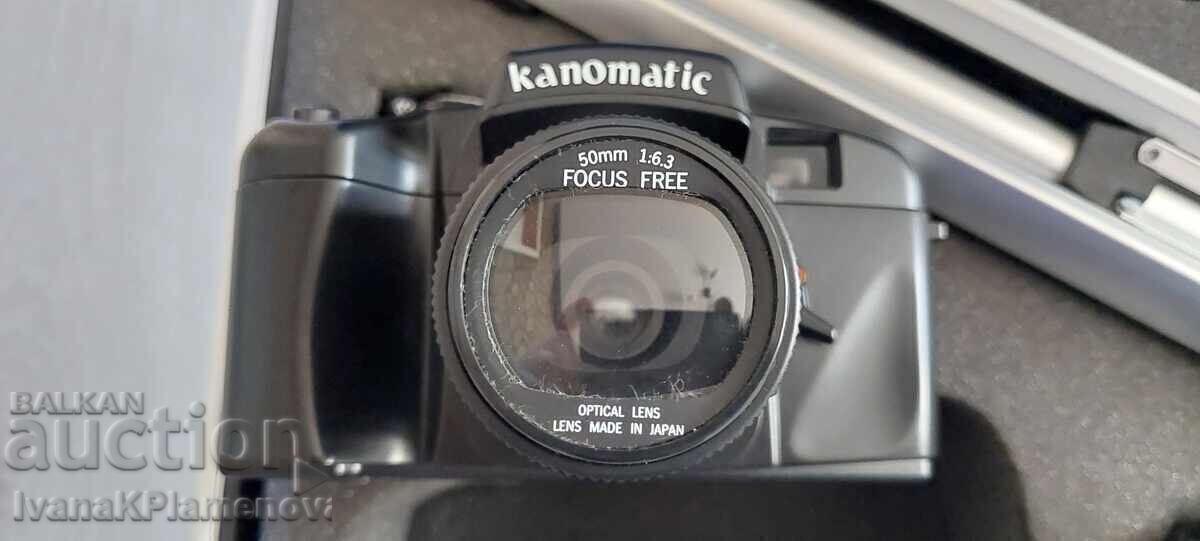 Аукцион Фотоапарат и куфар с аксесоари нови