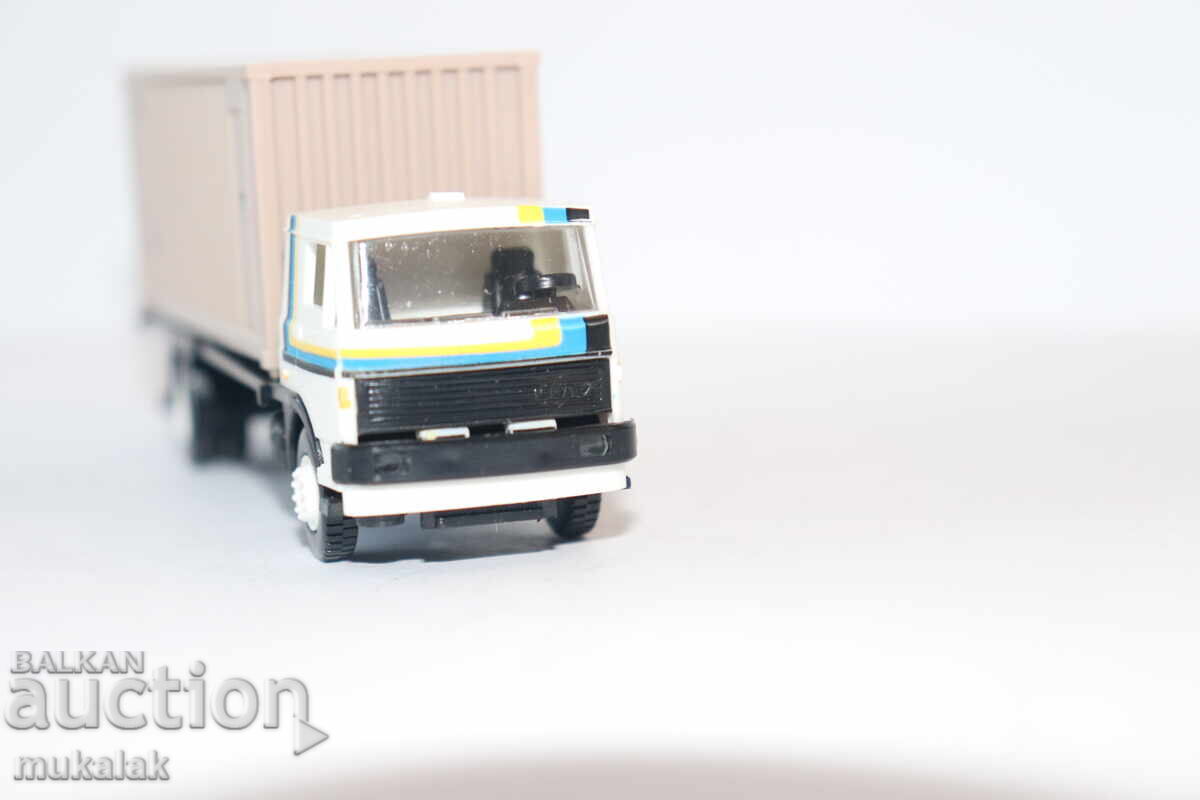 IGRA H0 1/87 LIAZ SKODA TRUCK MODEL TROLLEY TOY - 5 IGRA H0 1/87 LIAZ SKODA TRUCK MODEL TROLLEY TOY - 5