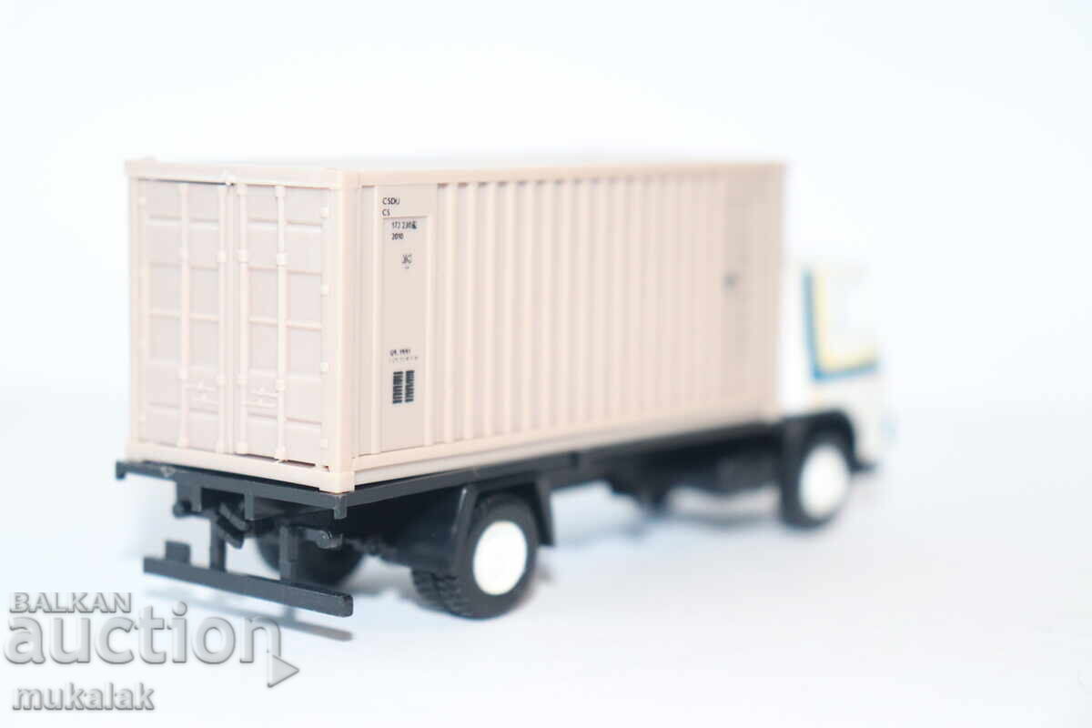 IGRA H0 1/87 LIAZ SKODA TRUCK MODEL TROLLEY TOY - 6 IGRA H0 1/87 LIAZ SKODA TRUCK MODEL TROLLEY TOY - 6