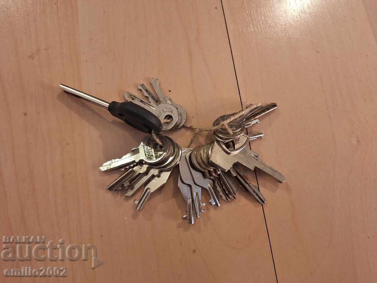 Παλιά κλειδιά Παλιά κλειδιά