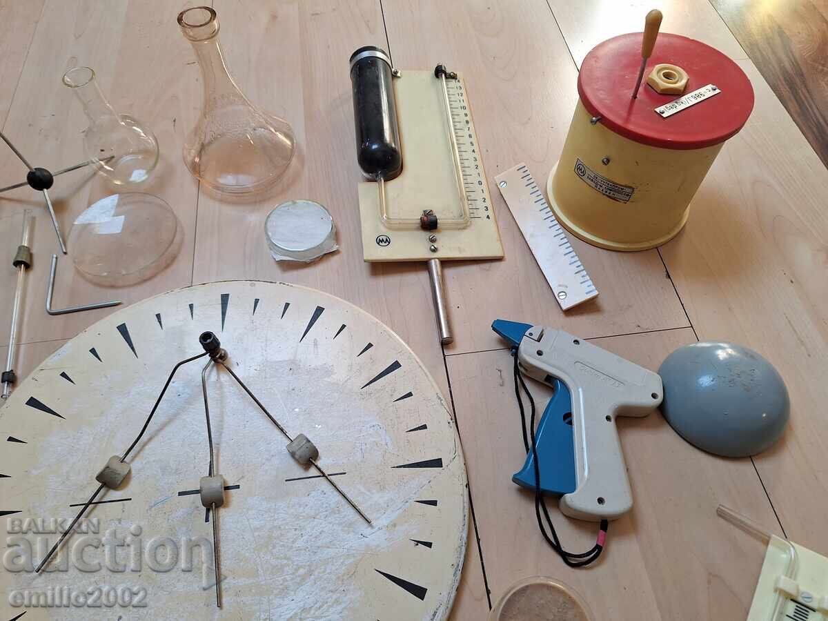 Auction Chemistry laboratory instruments Auction Chemistry laboratory instruments