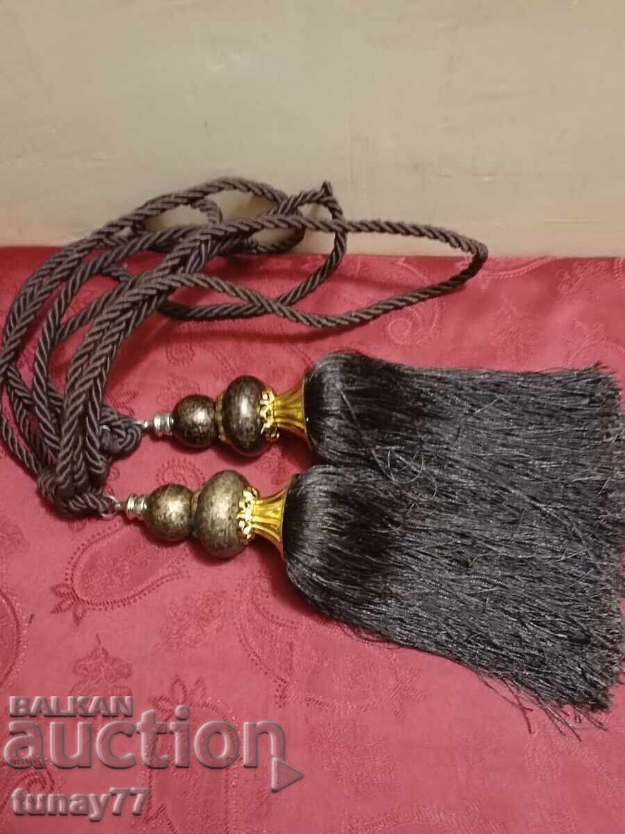 Decorative tassels for curtains and drapes - 6 Decorative tassels for curtains and drapes - 6