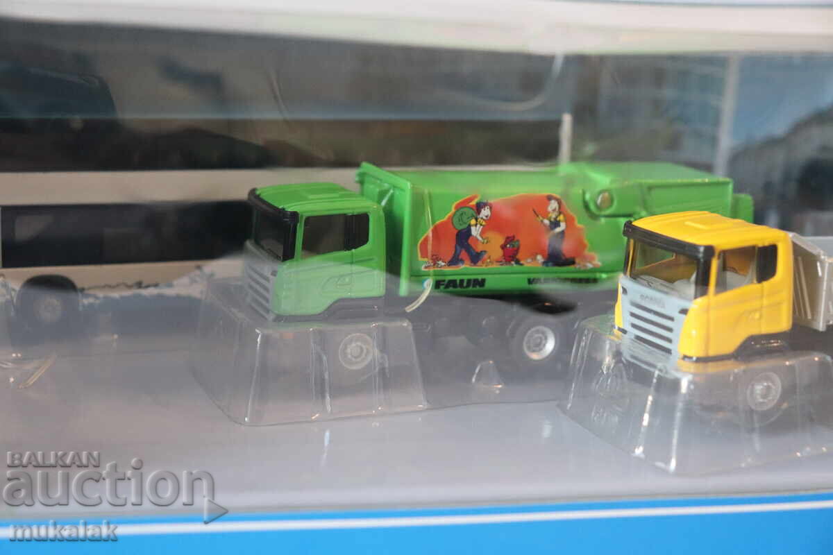 Auction SIKU 1/87 H0 SCANIA BUS TRUCK TOY TROLLEY MODEL Auction SIKU 1/87 H0 SCANIA BUS TRUCK TOY TROLLEY MODEL