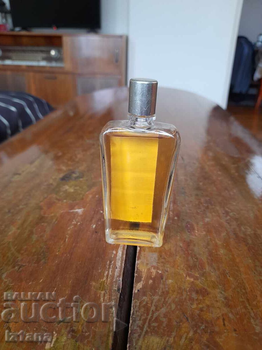 Licitație Vechea colonie Florena Giselle Licitație Vechea colonie Florena Giselle