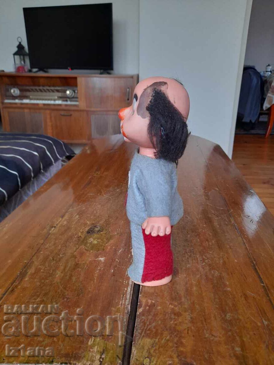 Delivery of Old doll, clown Delivery of Old doll, clown