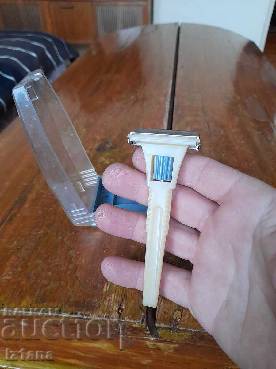 Licitație Brici vechi Prospetime Licitație Brici vechi Prospetime