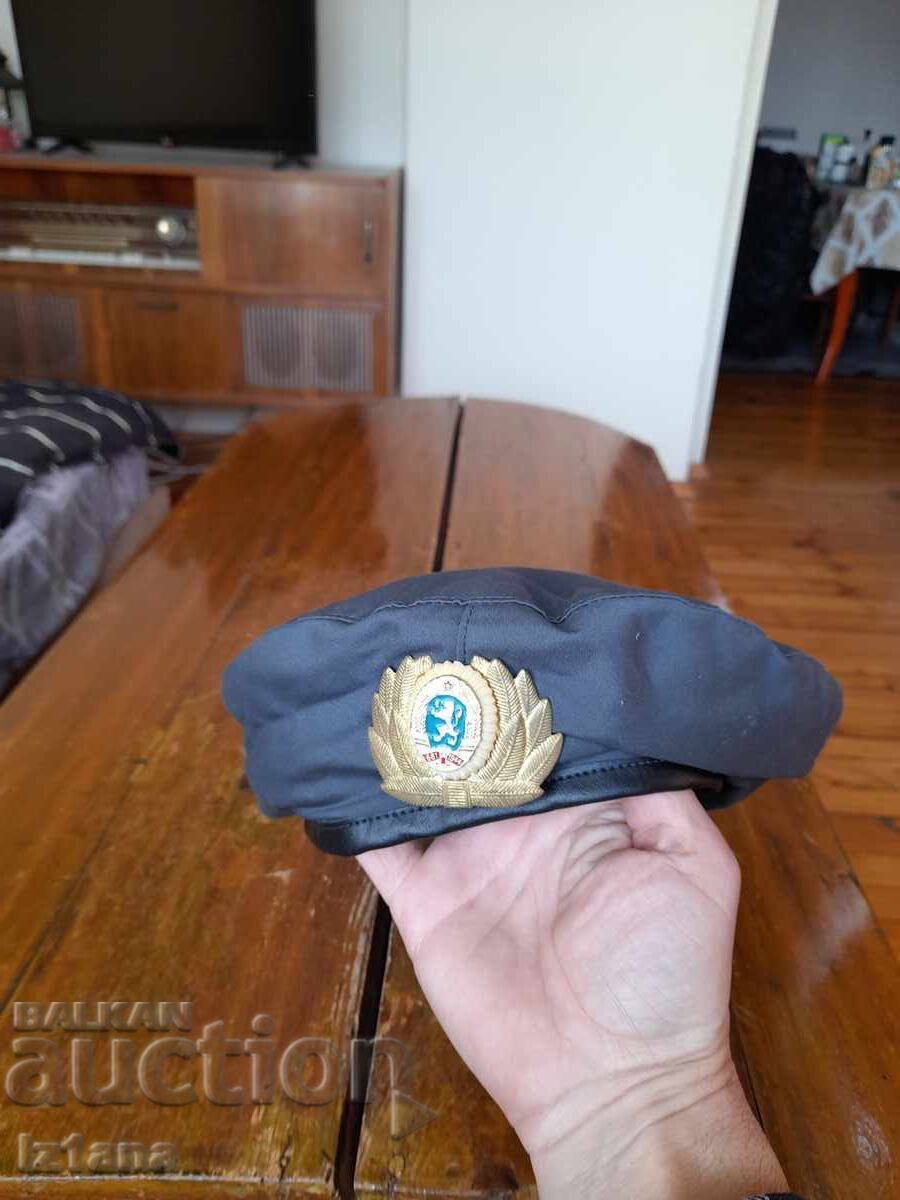 Old Police Beret with price 55.00 BGN | € 28.12 Old Police Beret with price 55.00 BGN | € 28.12
