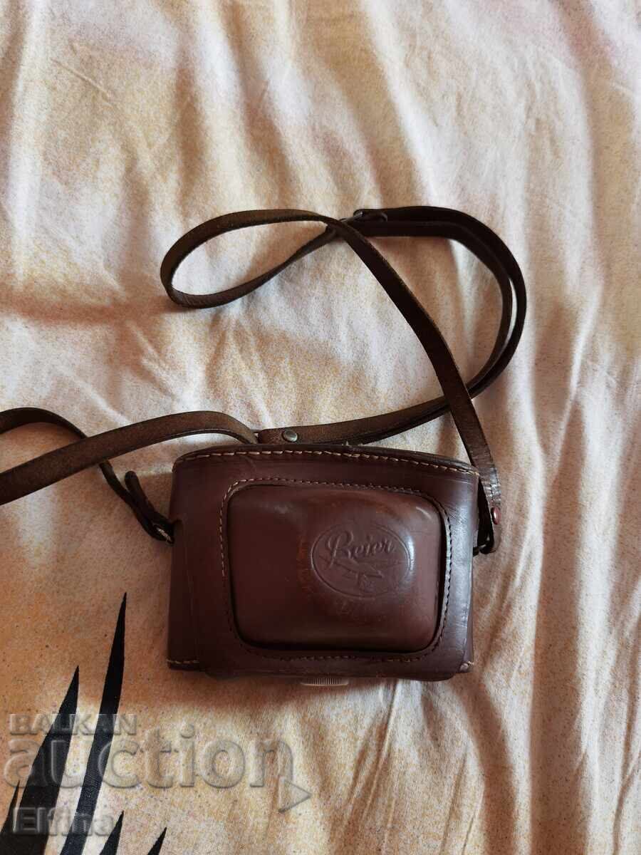 Παράδοση Παλιά κάμερα με αντίκα αξία Beirette