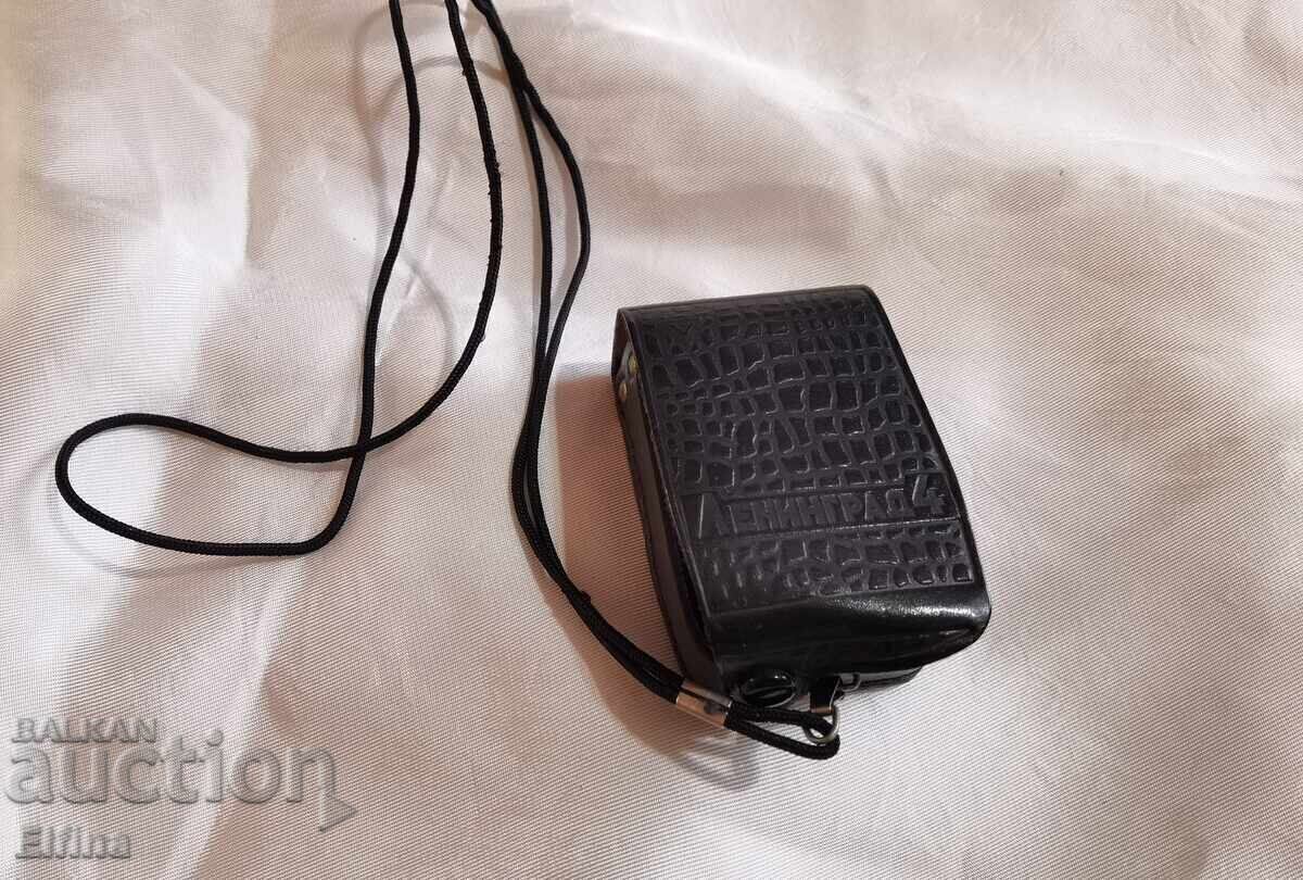 I am selling a Soviet light meter "Leningrad". with price 30.00 BGN | € 15.34