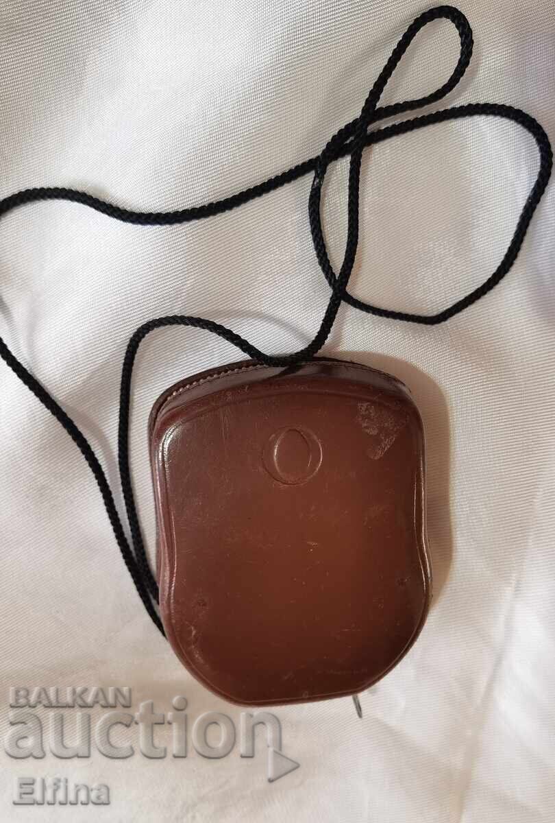 I am selling a retro light meter "Sver" (GDR) with price 50.00 BGN | € 25.56 I am selling a retro light meter "Sver" (GDR) with price 50.00 BGN | € 25.56